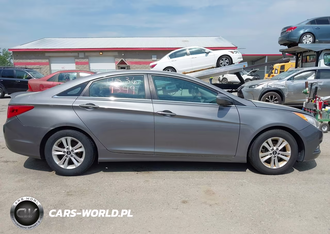2013 Hyundai Sonata Gls VIN:5NPEB4AC1DH779465 - 14