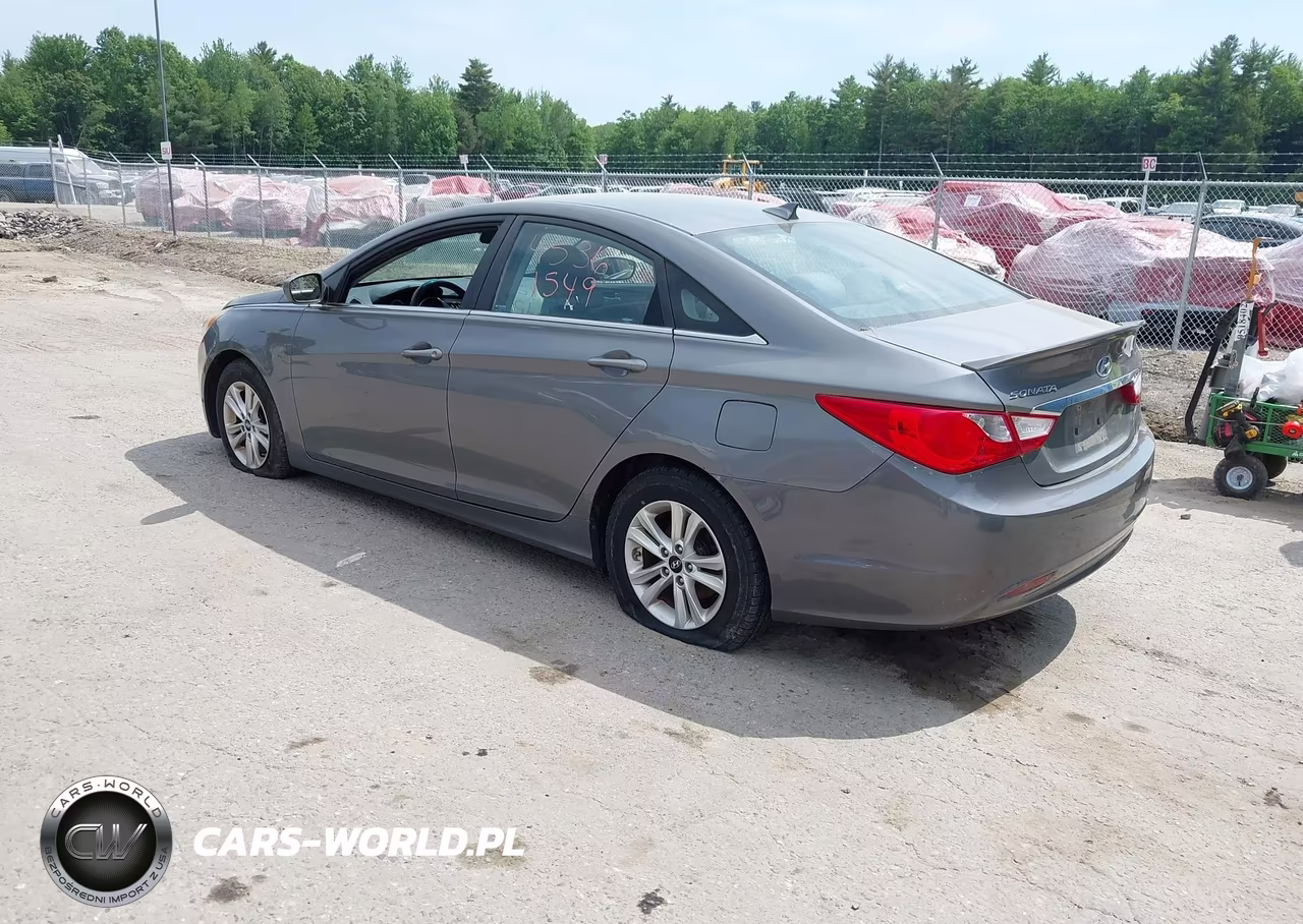 2013 Hyundai Sonata Gls VIN:5NPEB4AC1DH779465 - 3