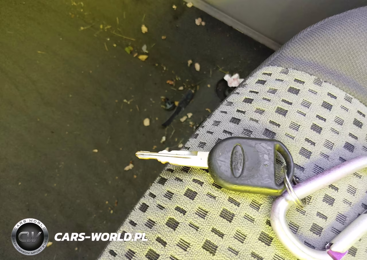 2007 Ford Focus S-Se-Ses VIN:1FAFP34N37W259947 - 11