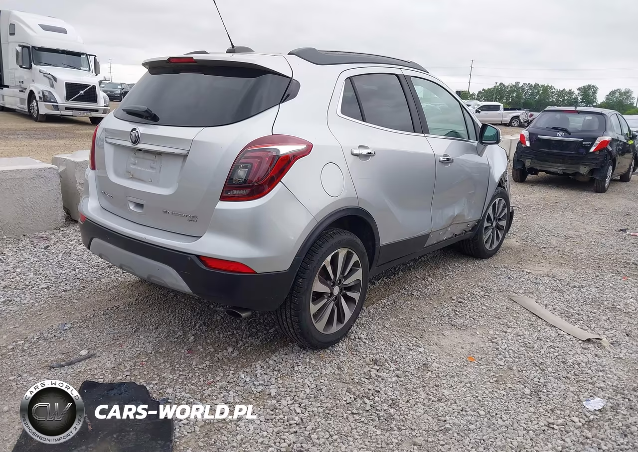 2018 Buick Encore Essence VIN:KL4CJGSB0JB642624 - 4
