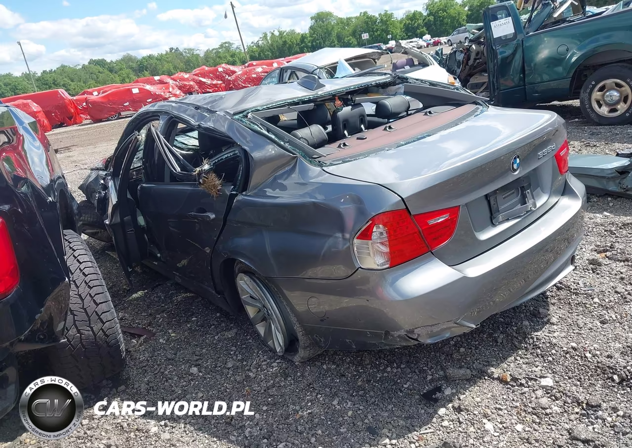 2011 BMW 335D VIN:WBAPN7C56BA782329 - 3