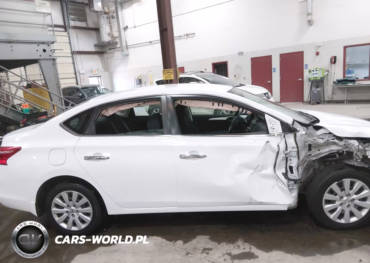 2019 Nissan Sentra S VIN:3N1AB7AP8KY425772 - 13