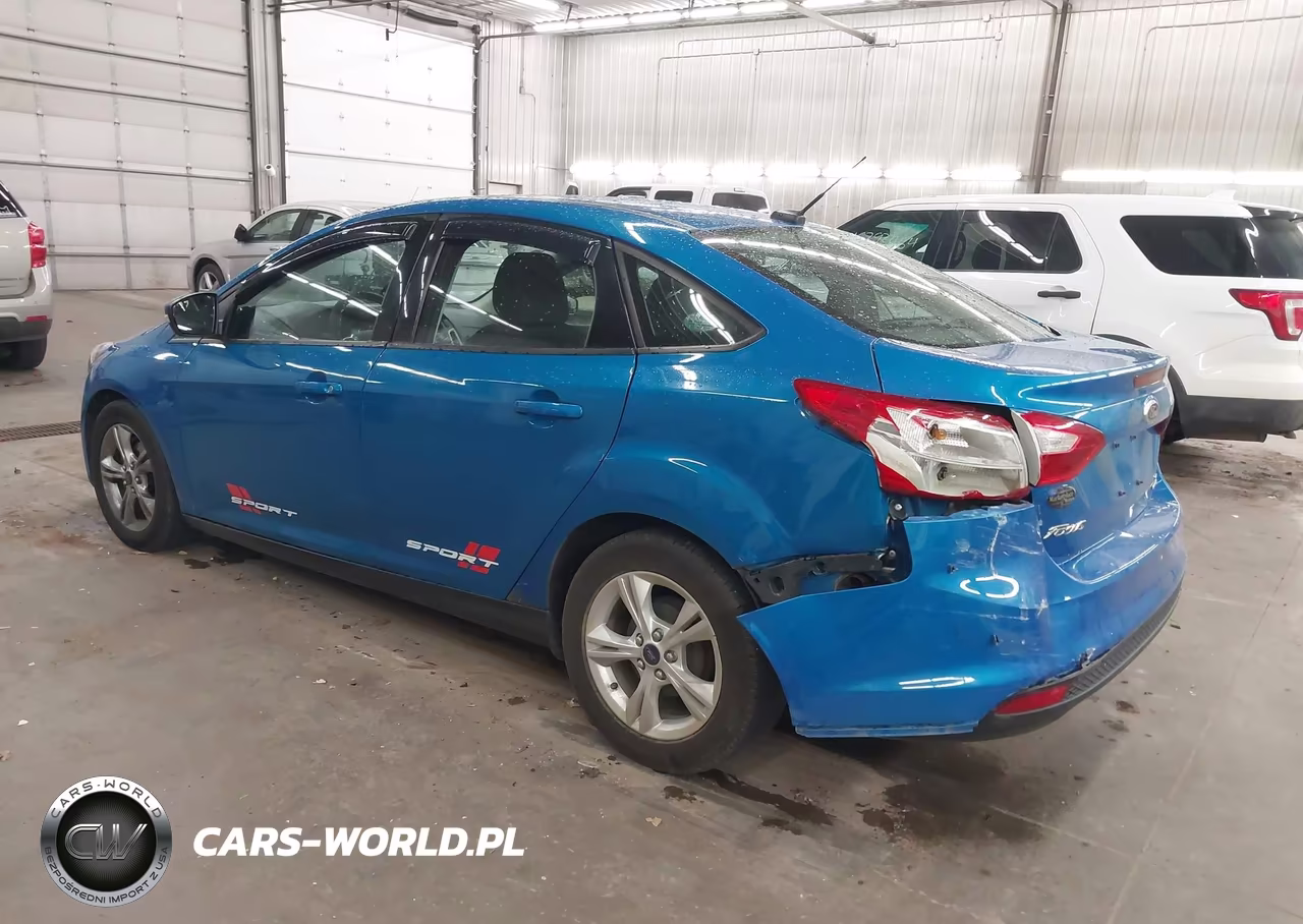 2013 Ford Focus Se VIN:1FADP3F23DL296231 - 3