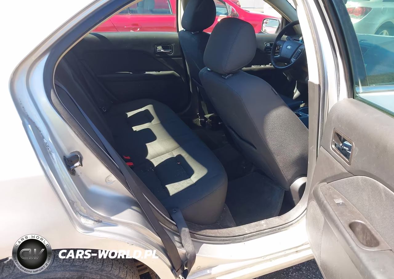 2012 Ford Fusion Se VIN:3FAHP0HA0CR180182 - 8