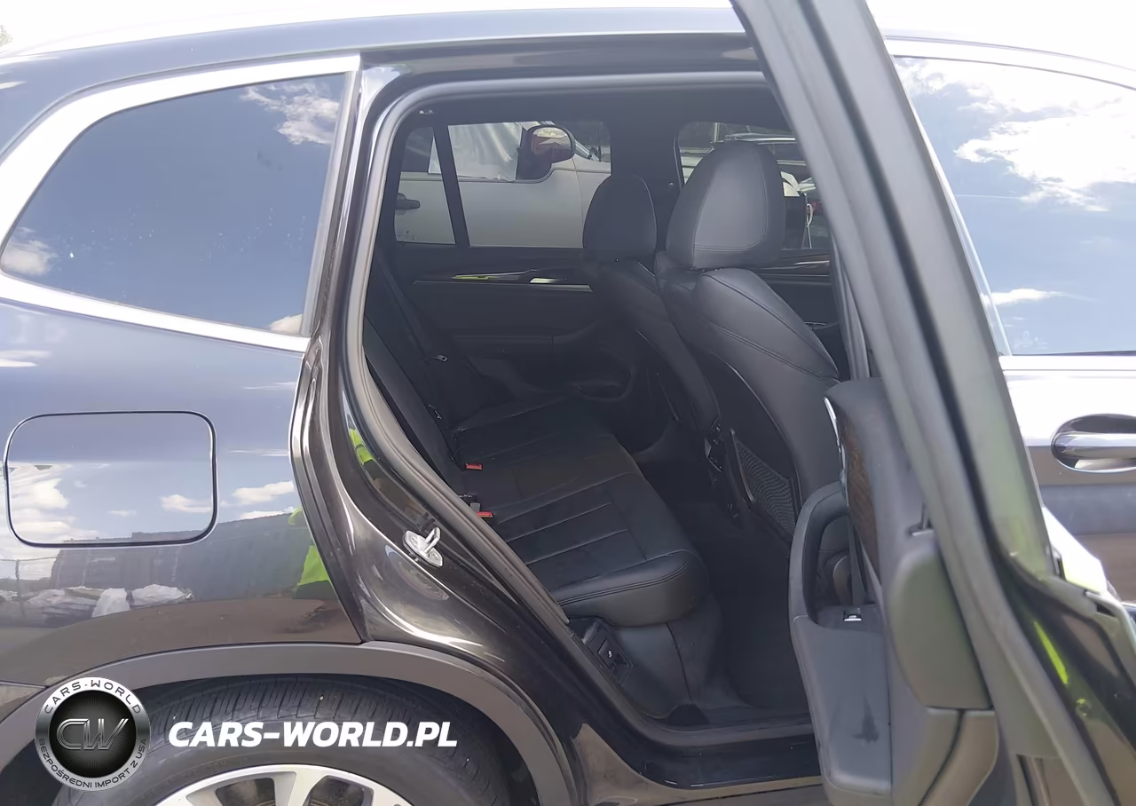 2019 BMW X3 xDrive30I VIN:5UXTR9C59KLR03455 - 8