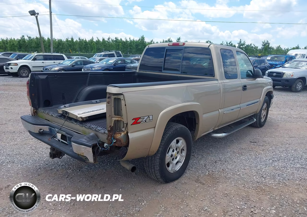 2004 Chevrolet Silverado 1500 Z71 VIN:1GCEK19T54E361817 - 4