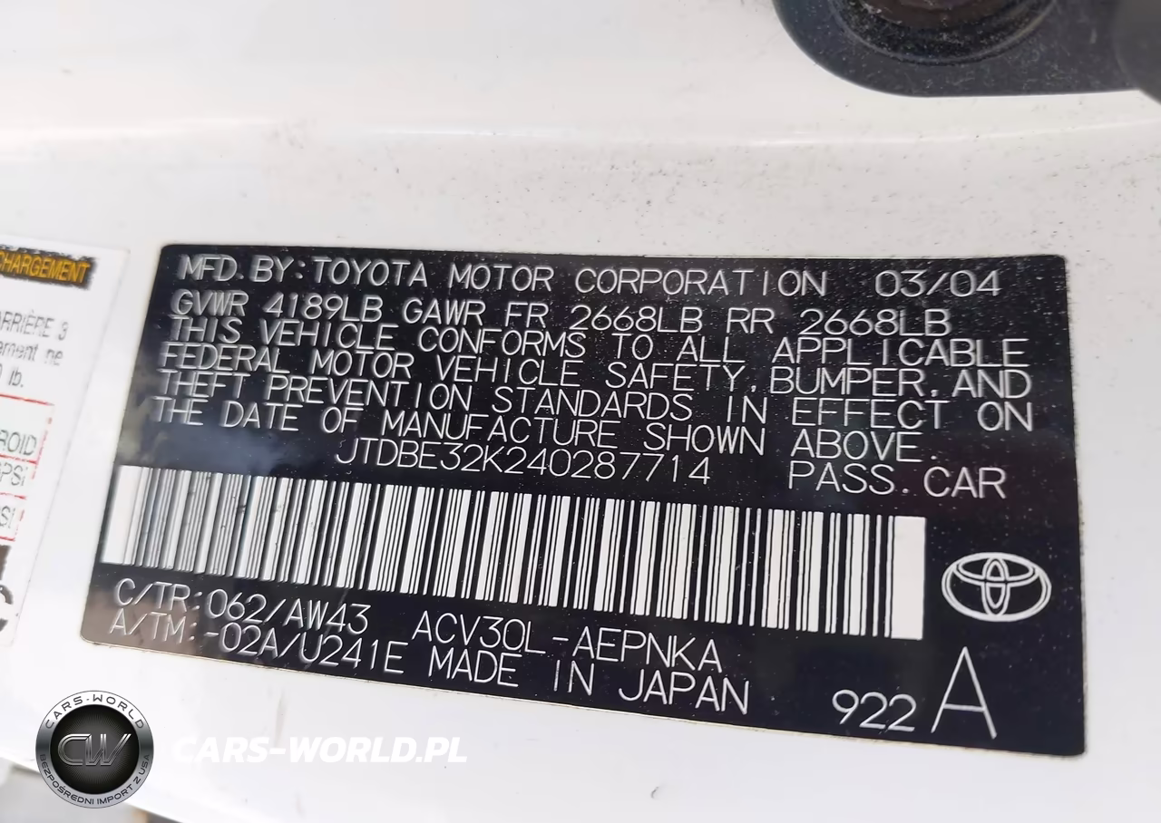 2004 Toyota Camry Le VIN:JTDBE32K240287714 - 9