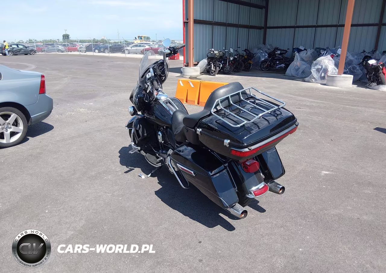 2015 Harley-Davidson Flhtk Ultra Limited VIN:1HD1KEL16FB702920 - 3