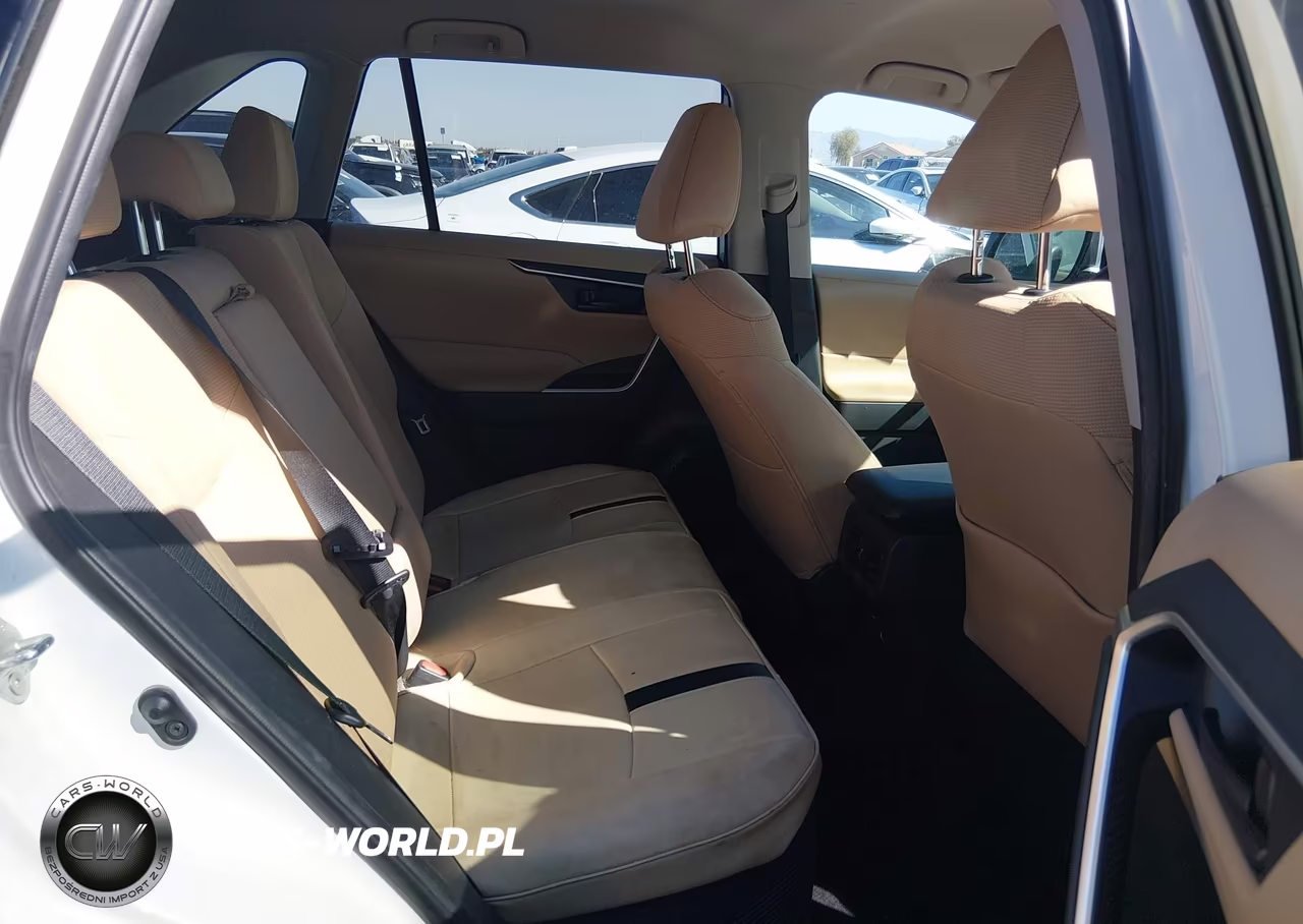 2021 Toyota Rav4 Hybrid Le VIN:4T3LWRFV6MU034061 - 8