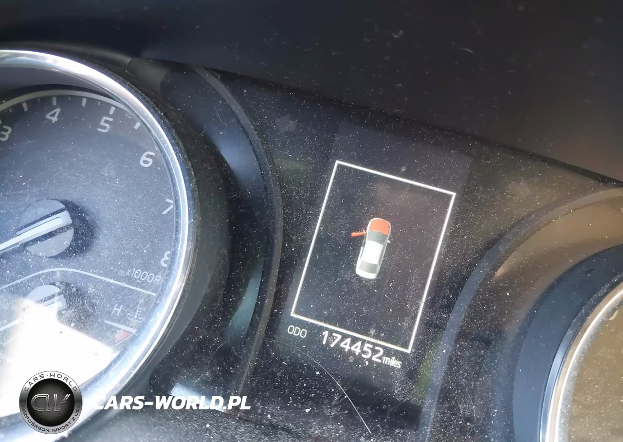 2019 Toyota Camry Le VIN:4T1B11HK3KU234979 - 15