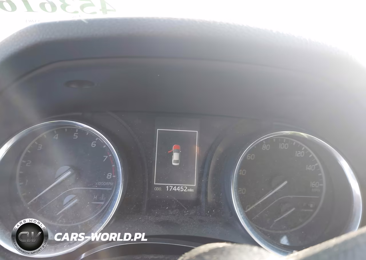 2019 Toyota Camry Le VIN:4T1B11HK3KU234979 - 7