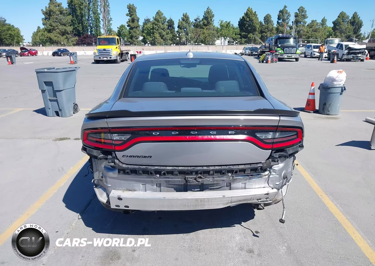 2017 Dodge Charger Sxt Rwd VIN:2C3CDXHG1HH585257 - 17