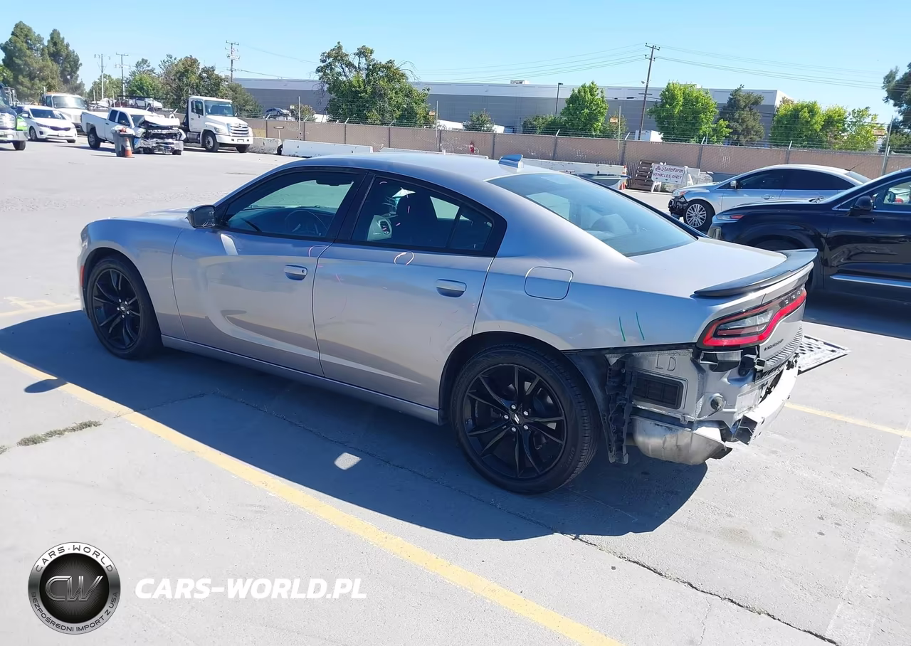2017 Dodge Charger Sxt Rwd VIN:2C3CDXHG1HH585257 - 3