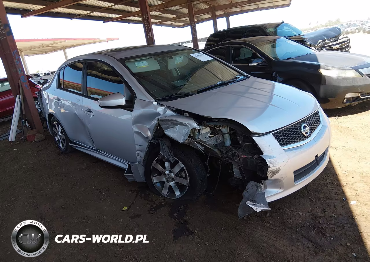2012 Nissan Sentra 2.0 Sr – zdjęcie 1 z 16