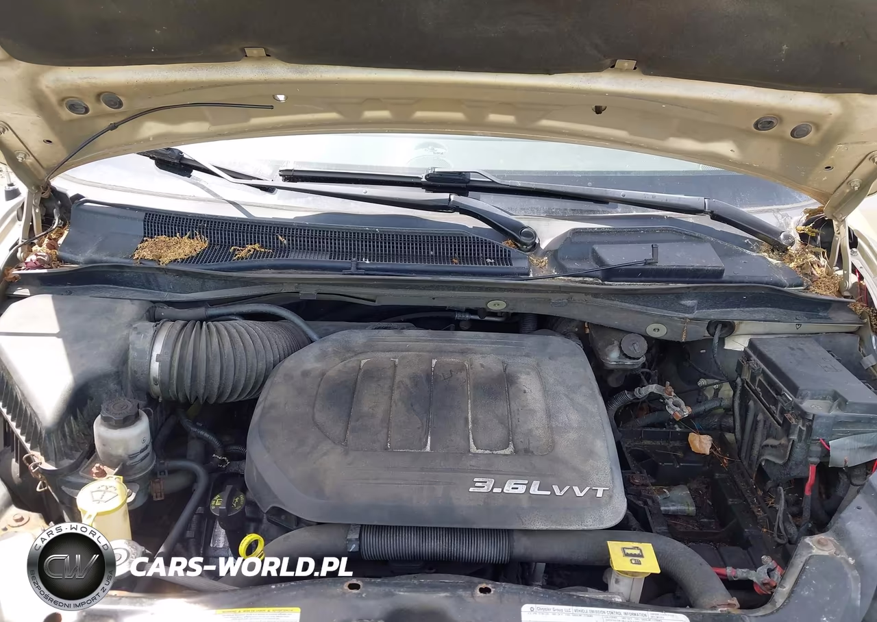 2011 Chrysler Town & Country Touring VIN:2A4RR5DG4BR768553 - 10