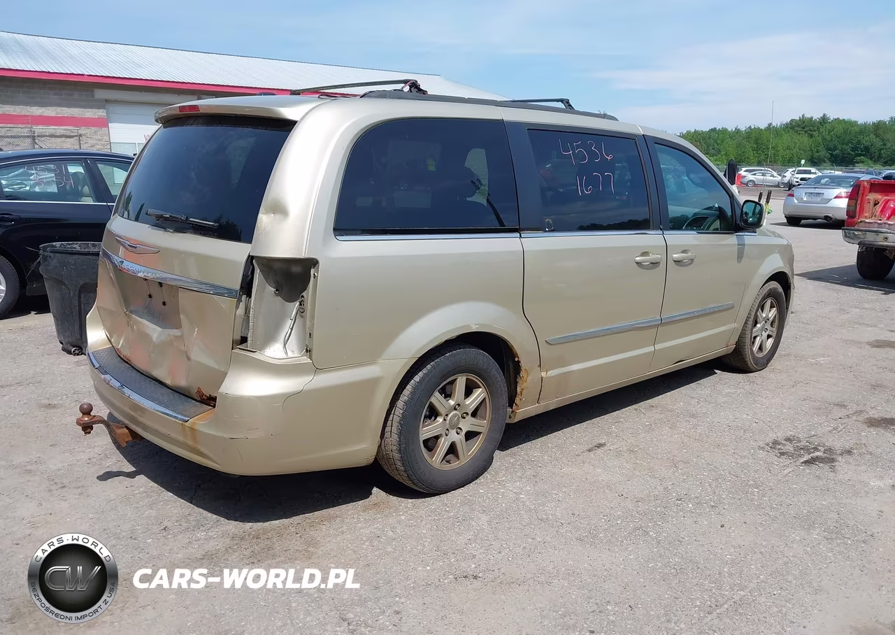 2011 Chrysler Town & Country Touring VIN:2A4RR5DG4BR768553 - 4