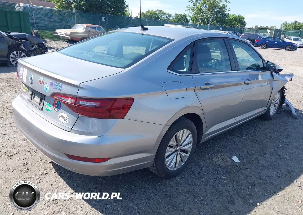 2020 Volkswagen Jetta 1.4T R-Line-1.4T S VIN:3VWN57BU8LM059408 - 4