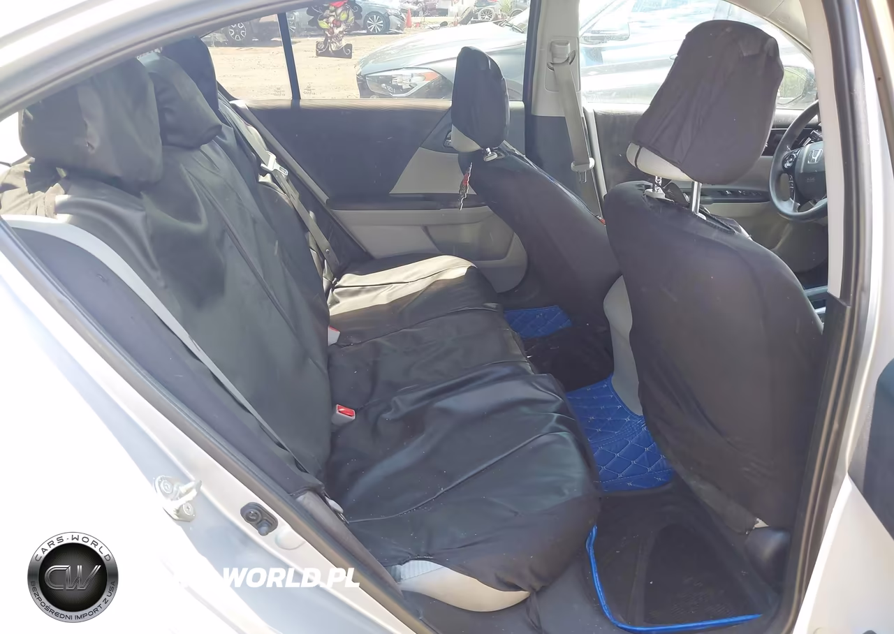 2017 Honda Accord Lx VIN:1HGCR2F35HA264015 - 8