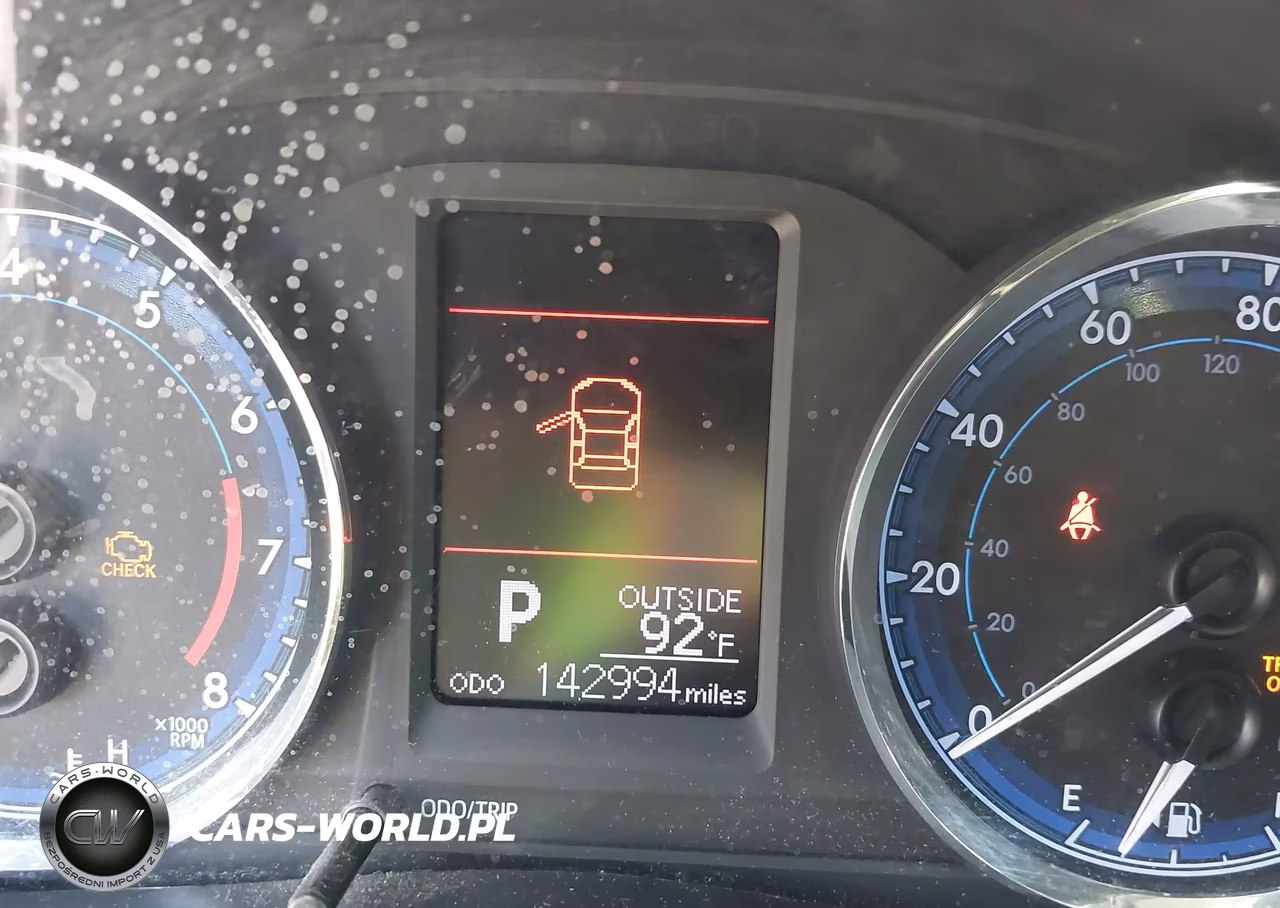 2017 Toyota Corolla Le VIN:5YFBURHE2HP599101 - 15