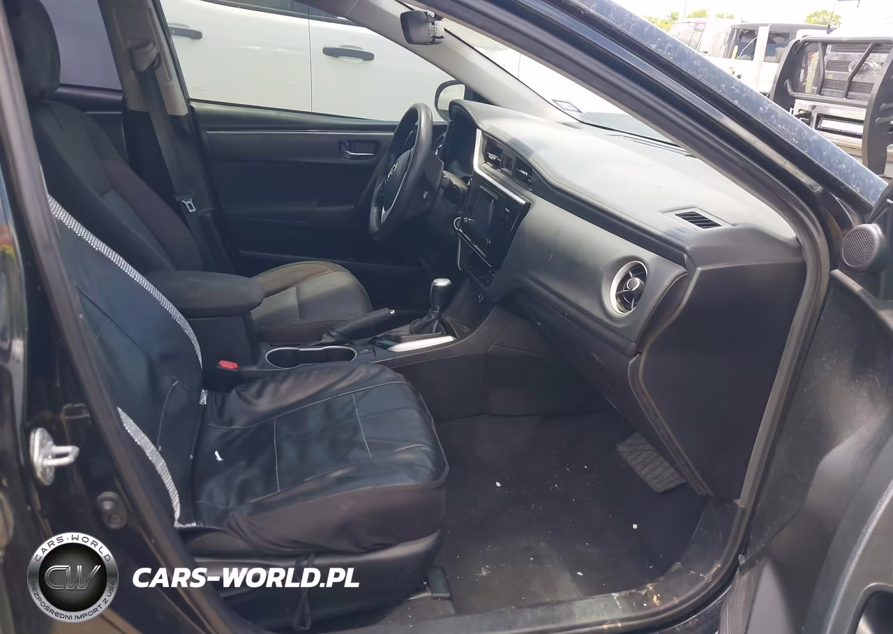 2017 Toyota Corolla Le VIN:5YFBURHE2HP599101 - 5
