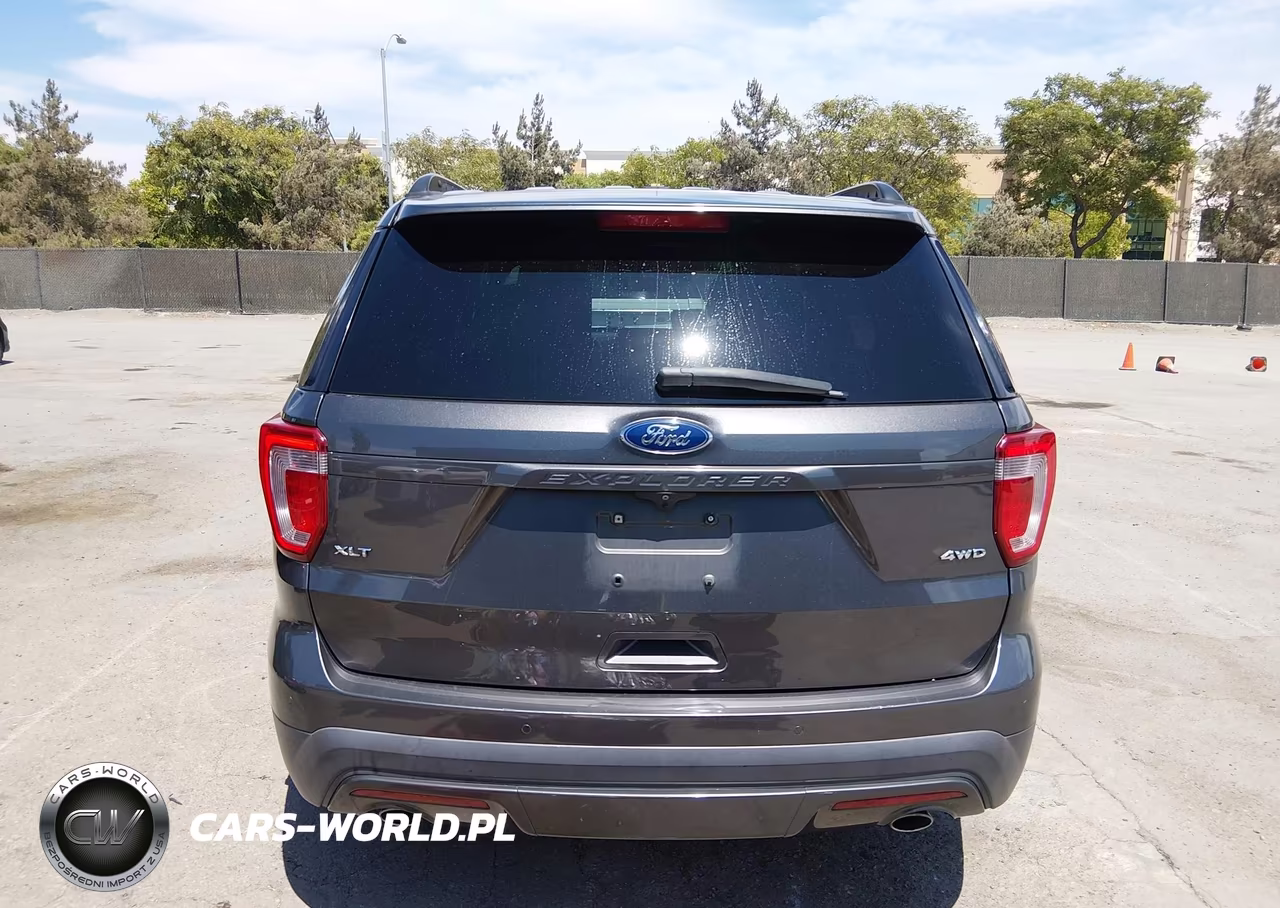 2017 Ford Explorer Xlt VIN:1FM5K8D8XHGD55593 - 16