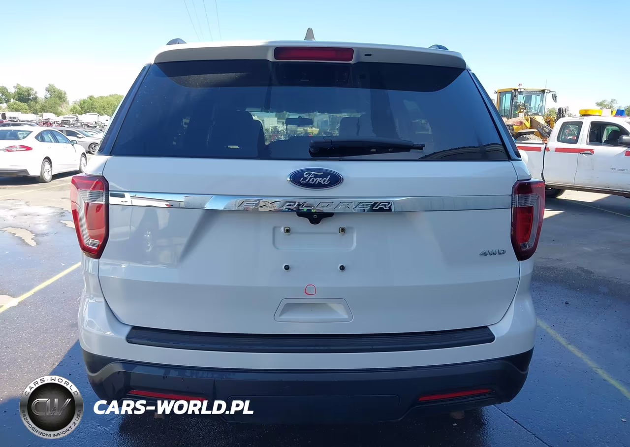 2018 Ford Explorer VIN:1FM5K8B85JGB95258 - 16