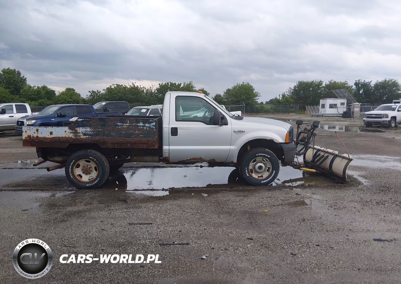 2006 Ford F-350 Chassis Xl-Xlt VIN:1FDSF35536EB48924 - 13