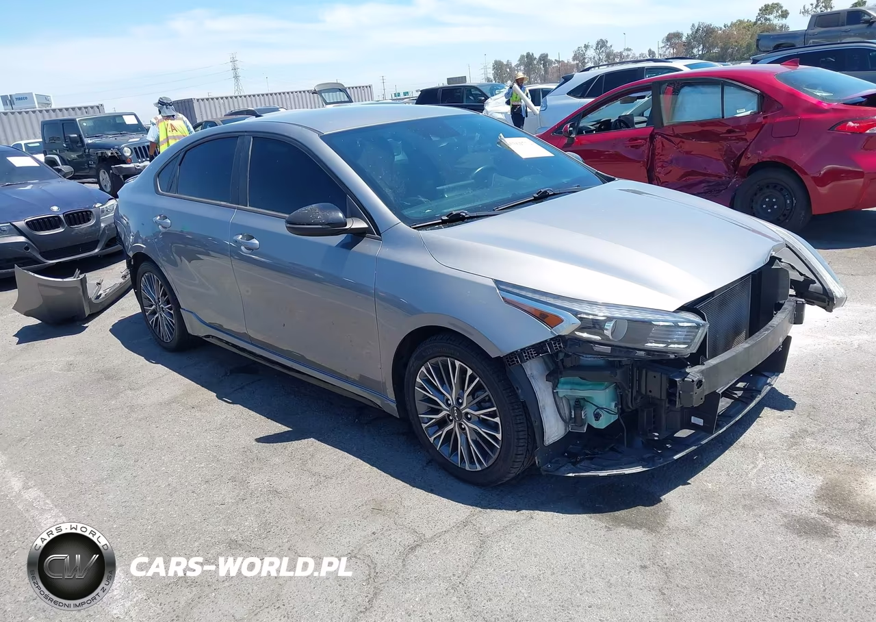 2022 Kia Forte Gt-Line – zdjęcie 1 z 18