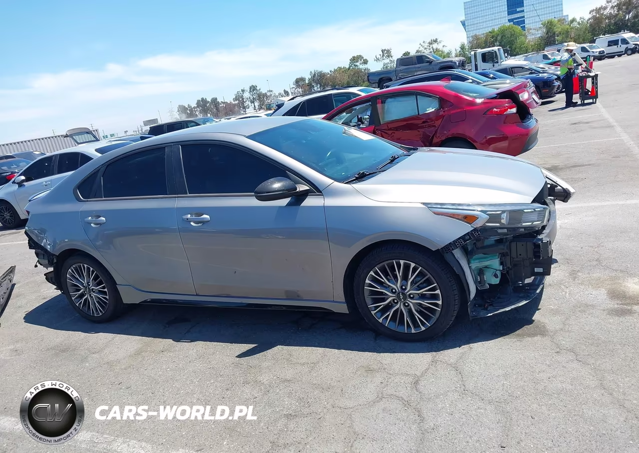 2022 Kia Forte Gt-Line VIN:3KPF54AD7NE481545 - 14