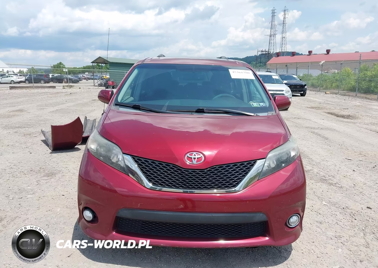2014 Toyota Sienna Se 8 Passenger VIN:5TDXK3DC8ES466634 - 13