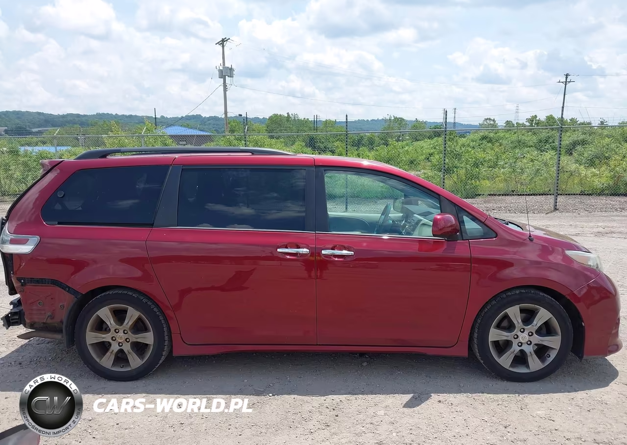 2014 Toyota Sienna Se 8 Passenger VIN:5TDXK3DC8ES466634 - 14