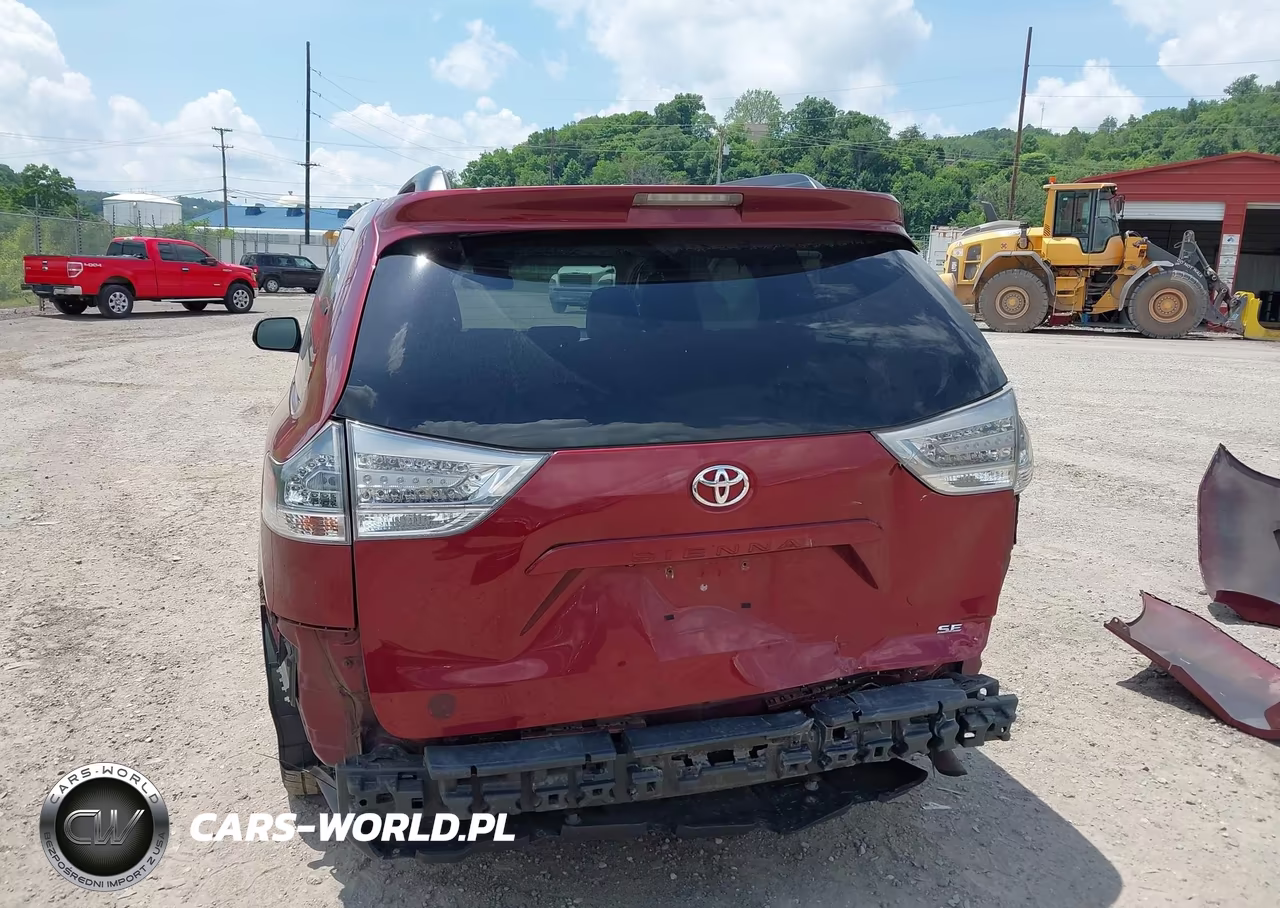2014 Toyota Sienna Se 8 Passenger VIN:5TDXK3DC8ES466634 - 6