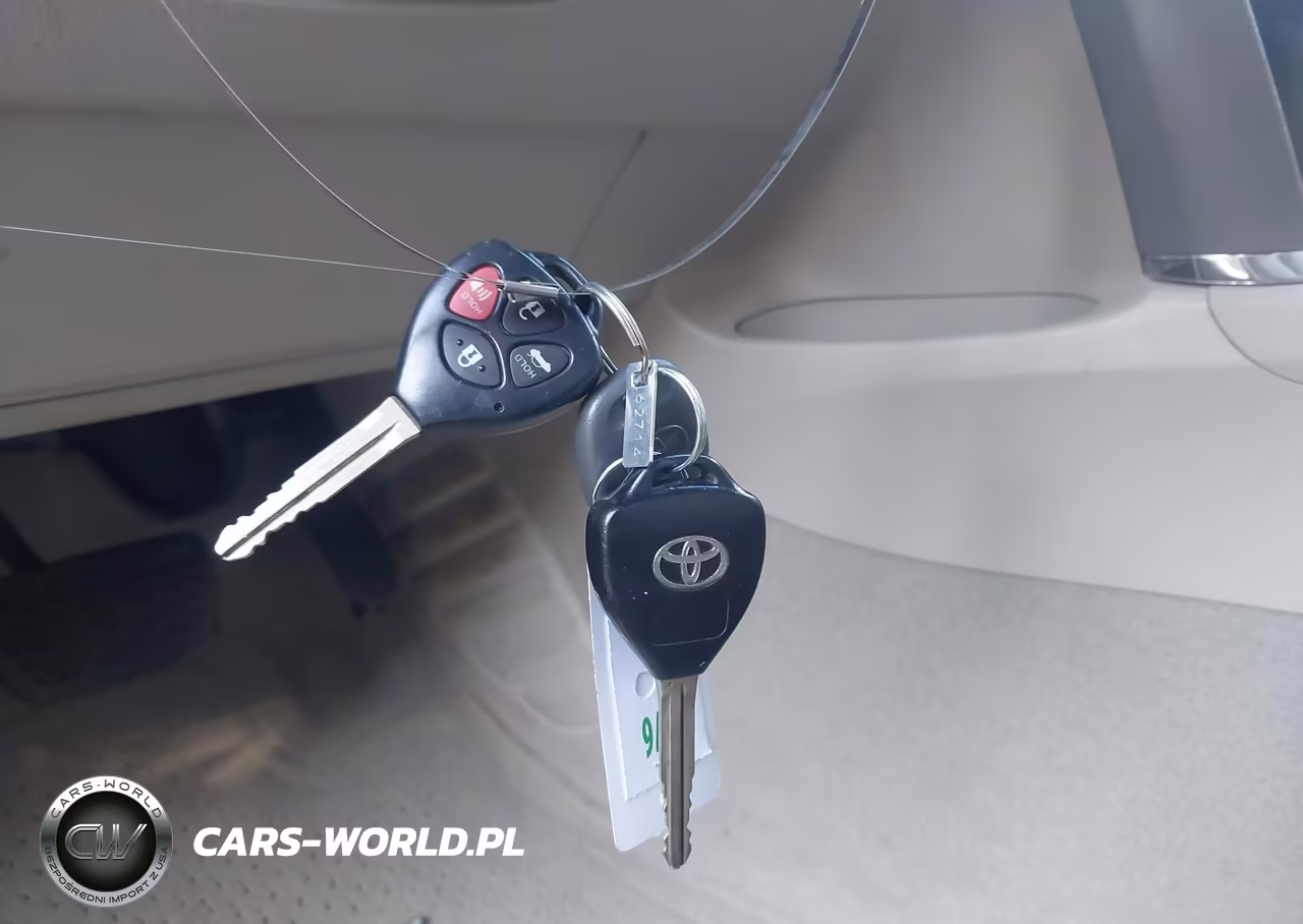 2010 Toyota Camry Le VIN:4T1BF3EK1AU516814 - 11