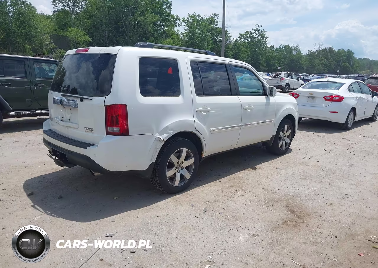 2013 Honda Pilot Touring VIN:5FNYF4H9XDB040637 - 4