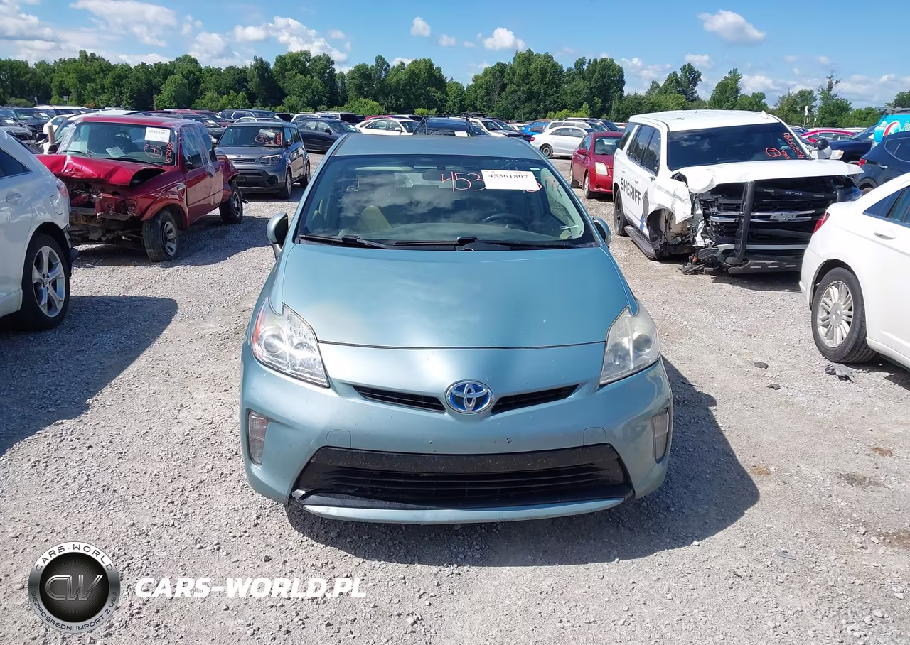 2013 Toyota Prius Two VIN:JTDKN3DUXD5641822 - 12