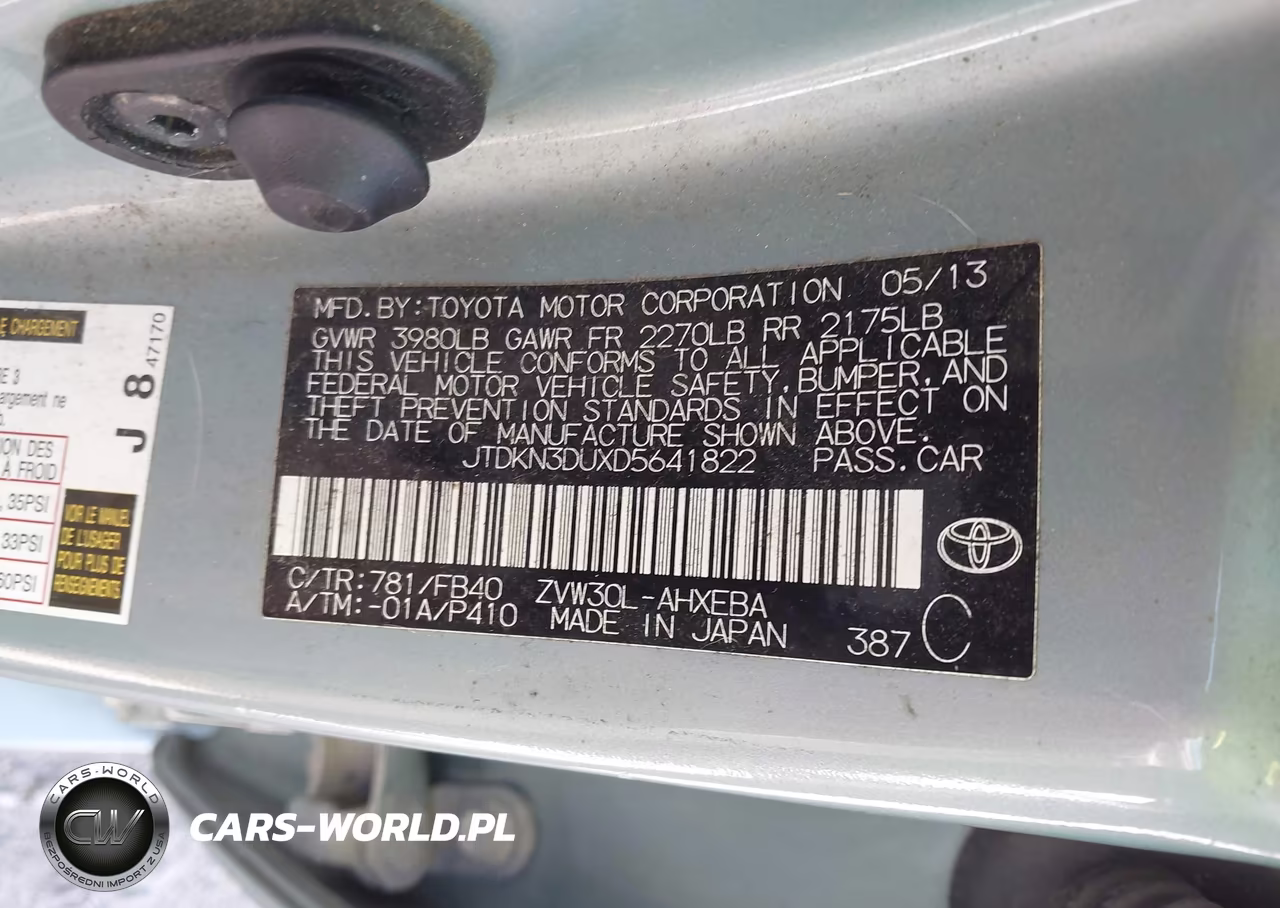 2013 Toyota Prius Two VIN:JTDKN3DUXD5641822 - 9