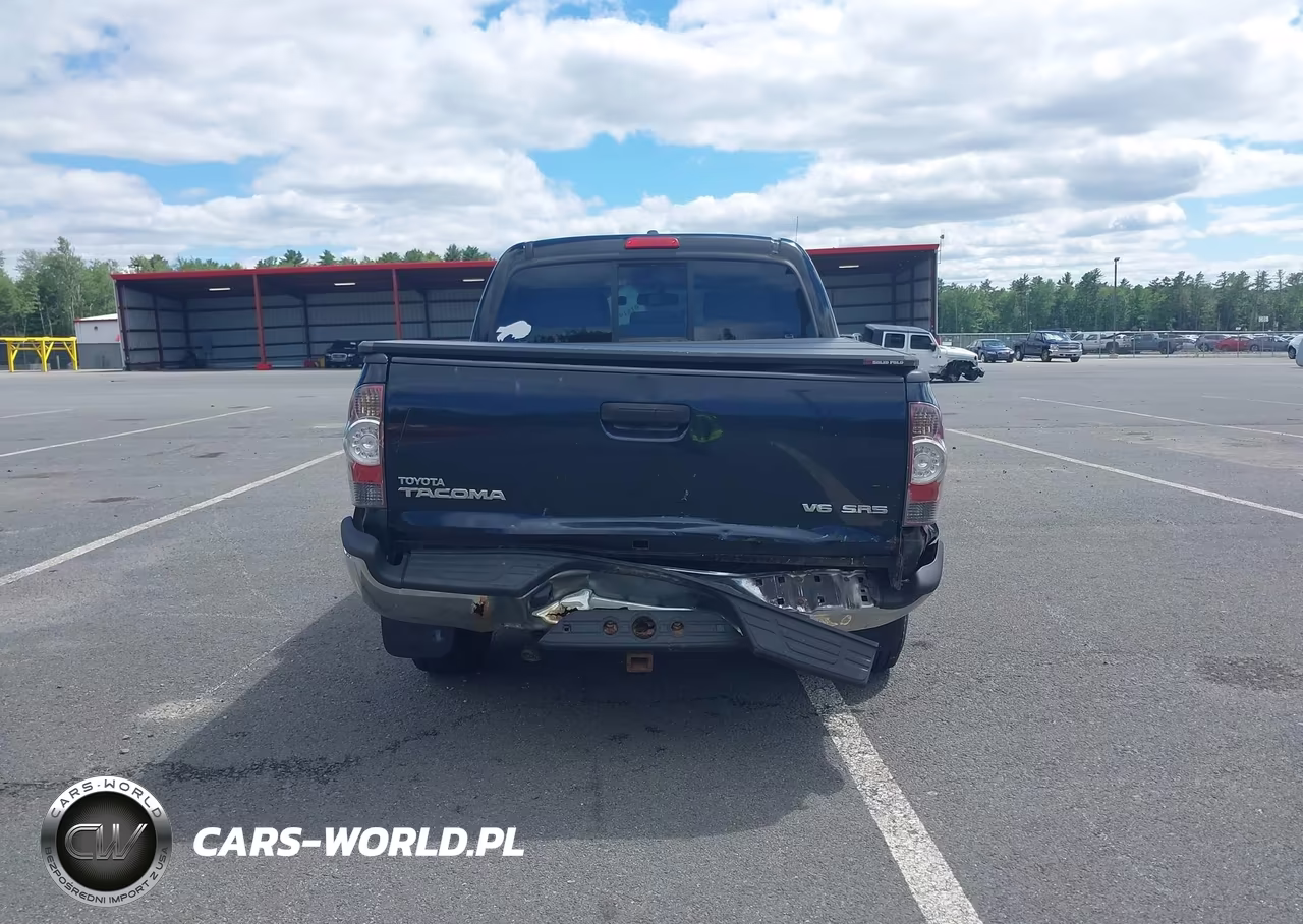 2011 Toyota Tacoma Base V6 VIN:3TMLU4EN1BM066232 - 16