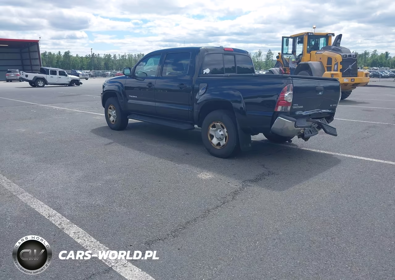 2011 Toyota Tacoma Base V6 VIN:3TMLU4EN1BM066232 - 3