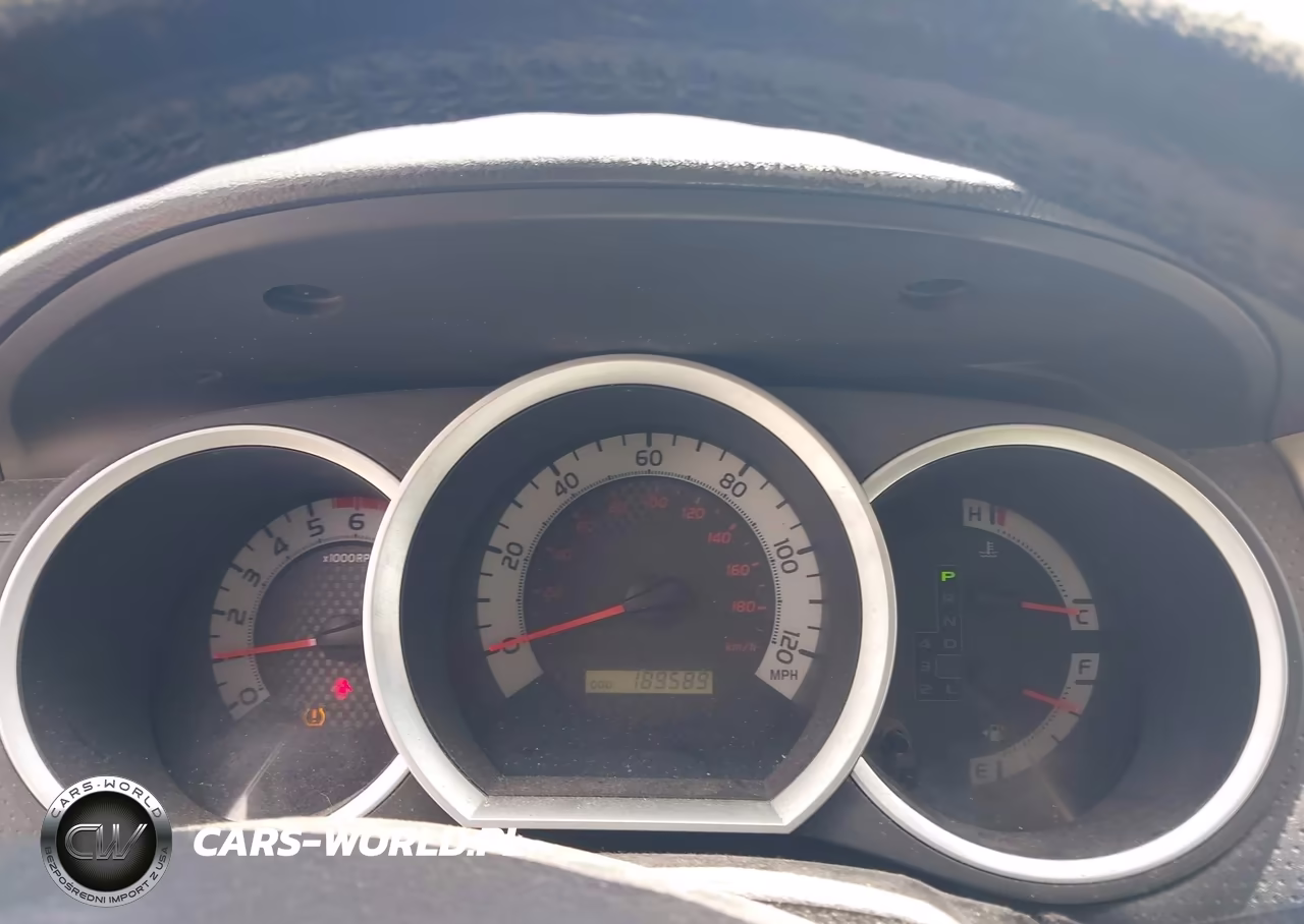 2011 Toyota Tacoma Base V6 VIN:3TMLU4EN1BM066232 - 7