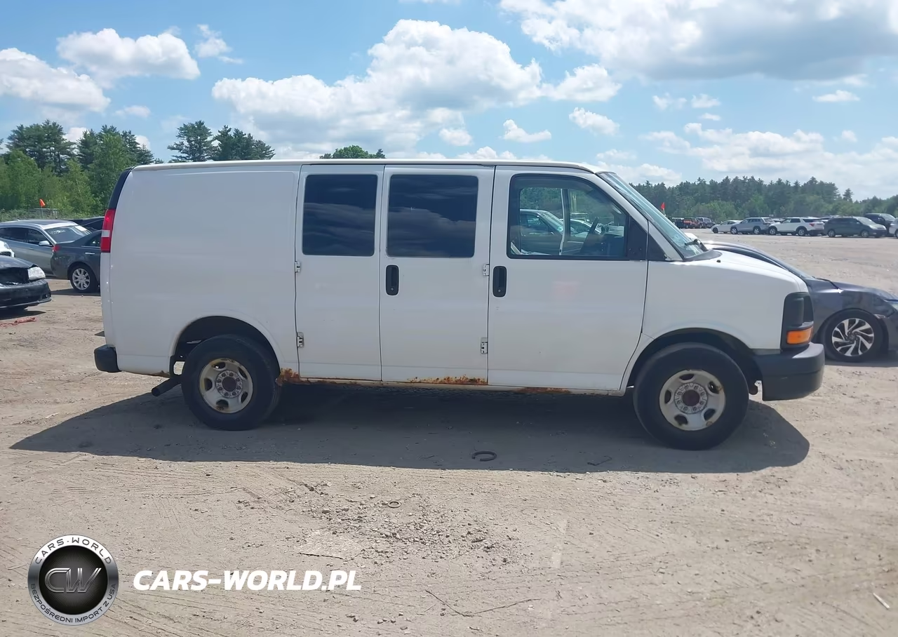 2013 Chevrolet Express 2500 Work Van VIN:1GCWGFCA6D1120785 - 13
