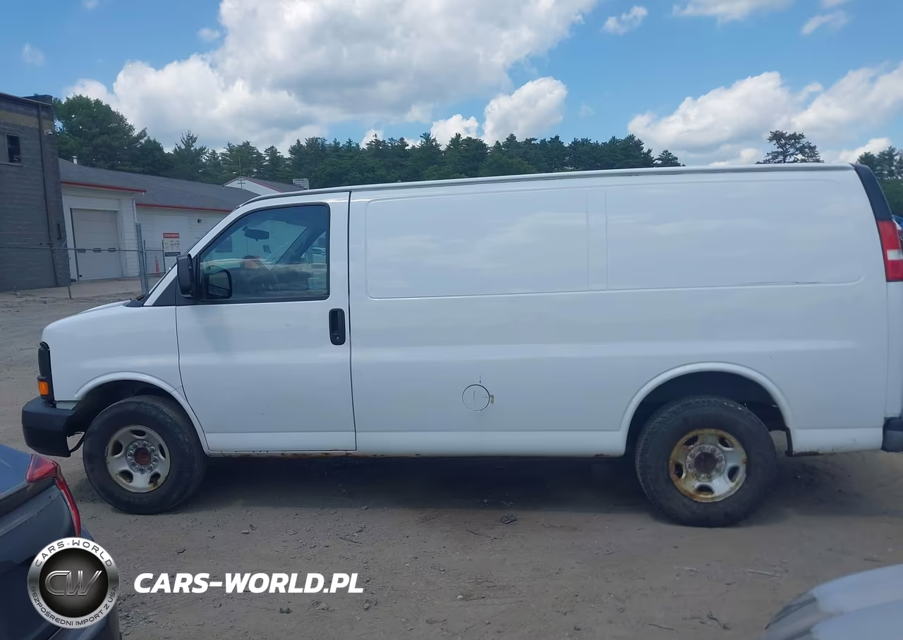 2013 Chevrolet Express 2500 Work Van VIN:1GCWGFCA6D1120785 - 14