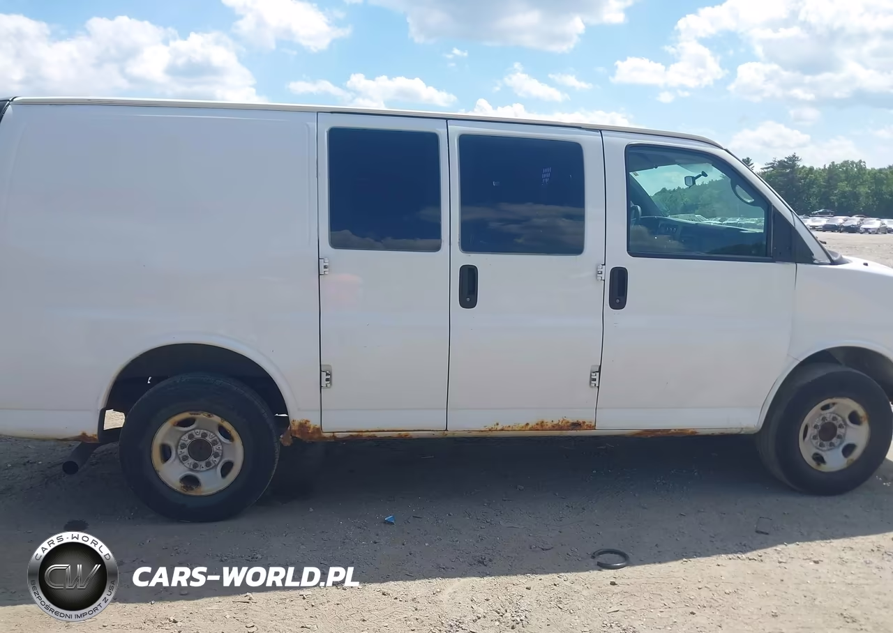 2013 Chevrolet Express 2500 Work Van VIN:1GCWGFCA6D1120785 - 6