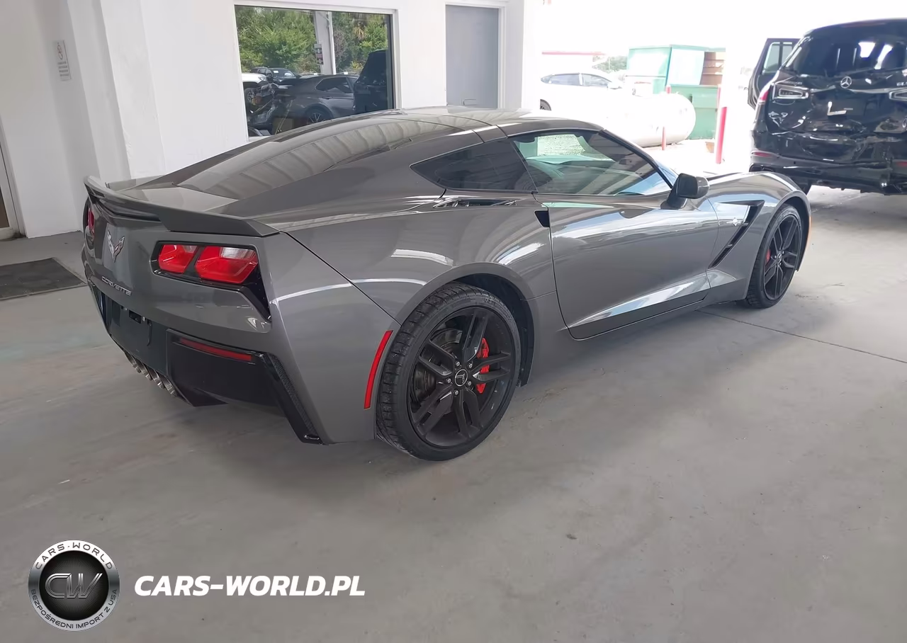 2015 Chevrolet Corvette Stingray Z51 VIN:1G1YK2D75F5102592 - 4