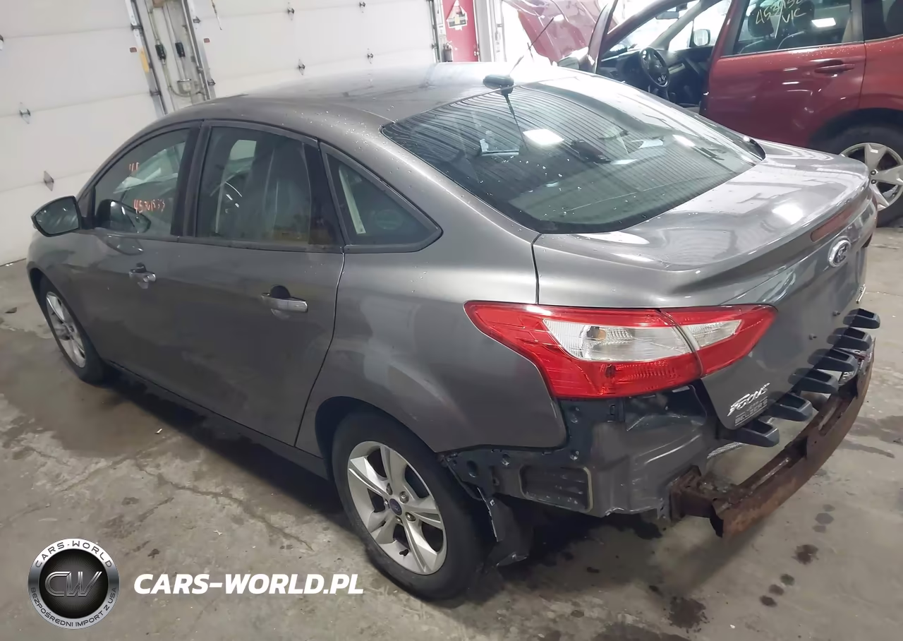 2013 Ford Focus Se VIN:1FADP3F29DL261998 - 3