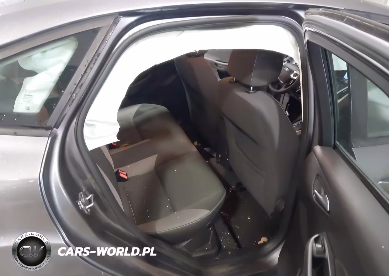 2013 Ford Focus Se VIN:1FADP3F29DL261998 - 8