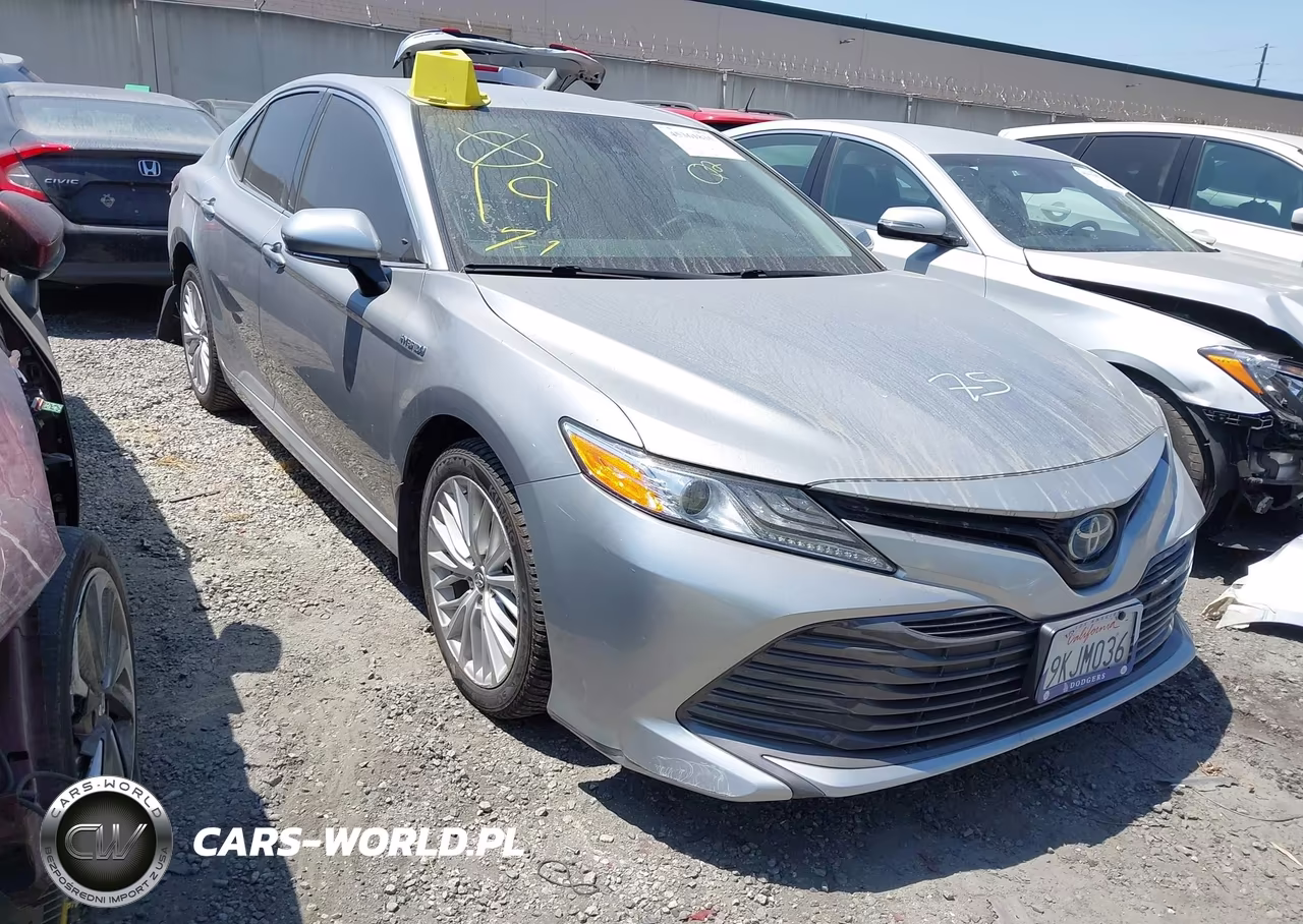 2019 Toyota Camry Hybrid Xle – zdjęcie 1 z 21