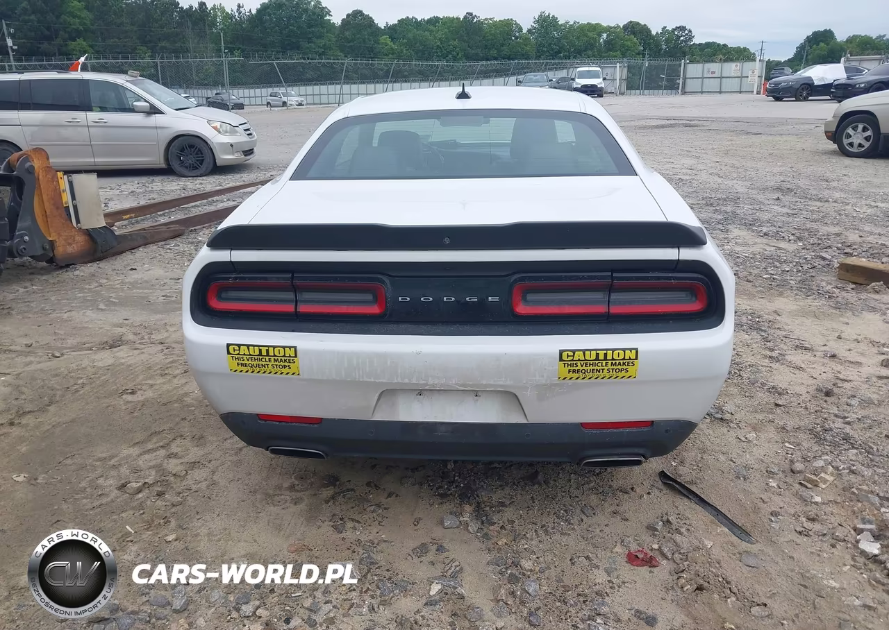 2015 Dodge Challenger Sxt Plus VIN:2C3CDZBG0FH805053 - 16