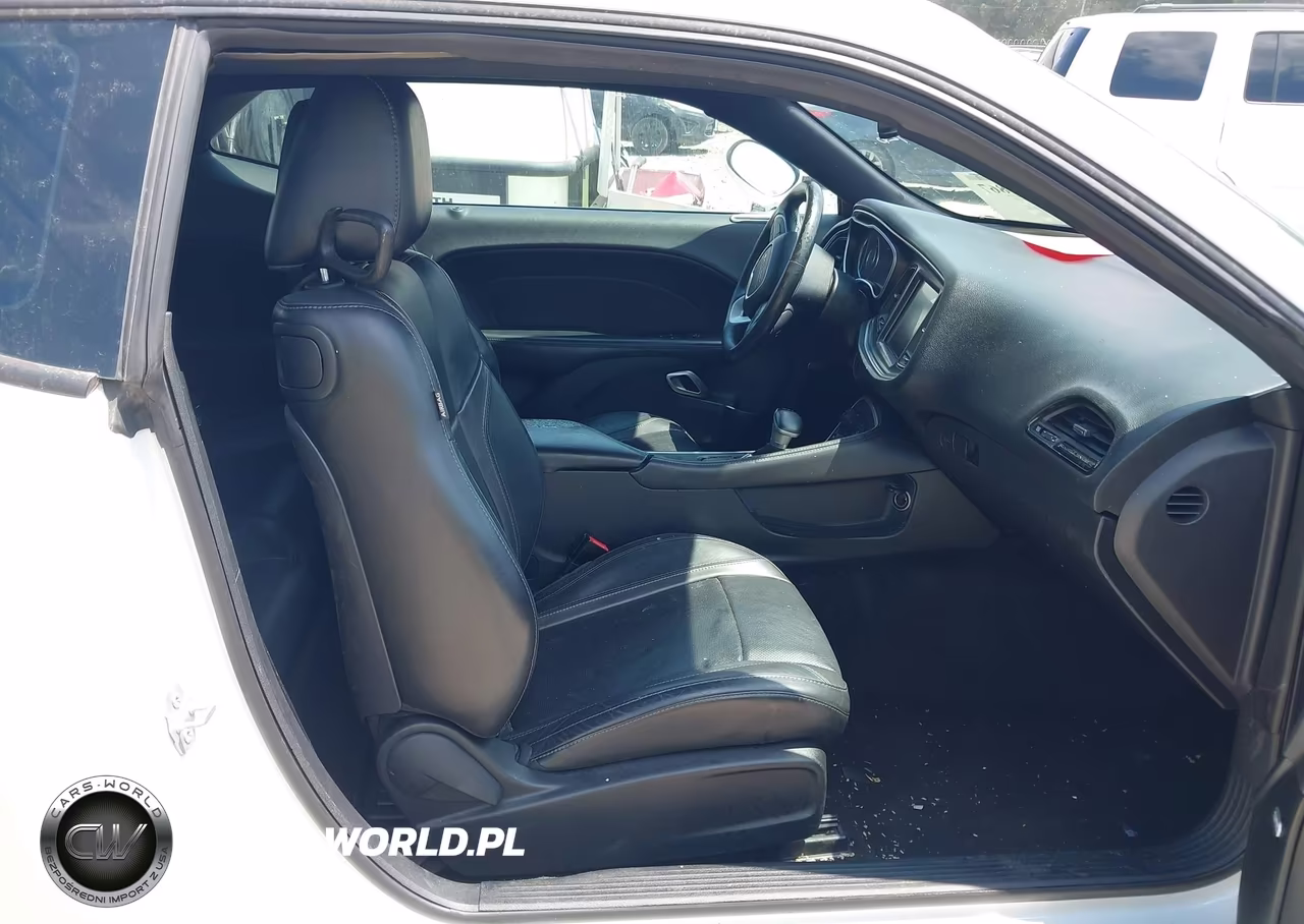 2015 Dodge Challenger Sxt Plus VIN:2C3CDZBG0FH805053 - 5