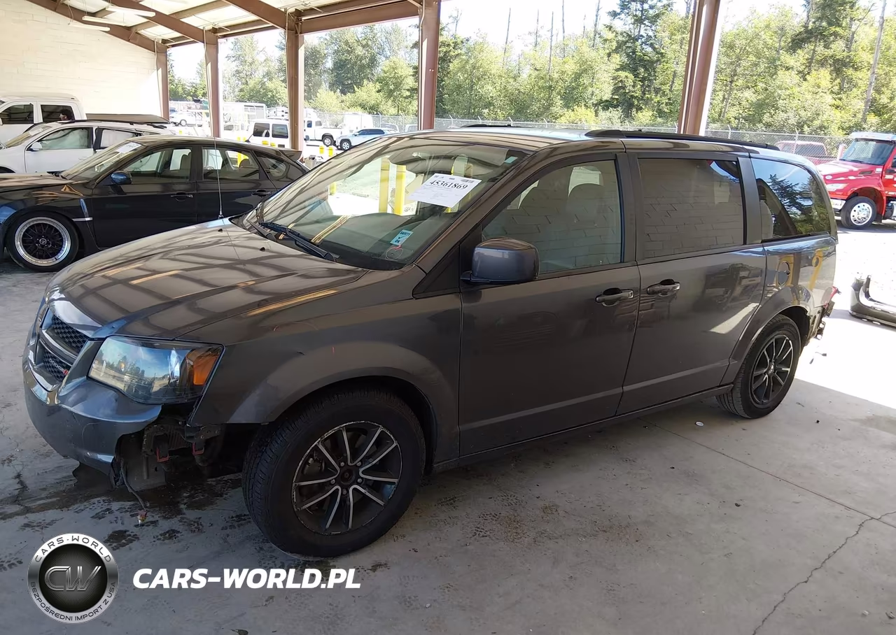 2018 Dodge Grand Caravan Gt VIN:2C4RDGEG8JR281952 - 15