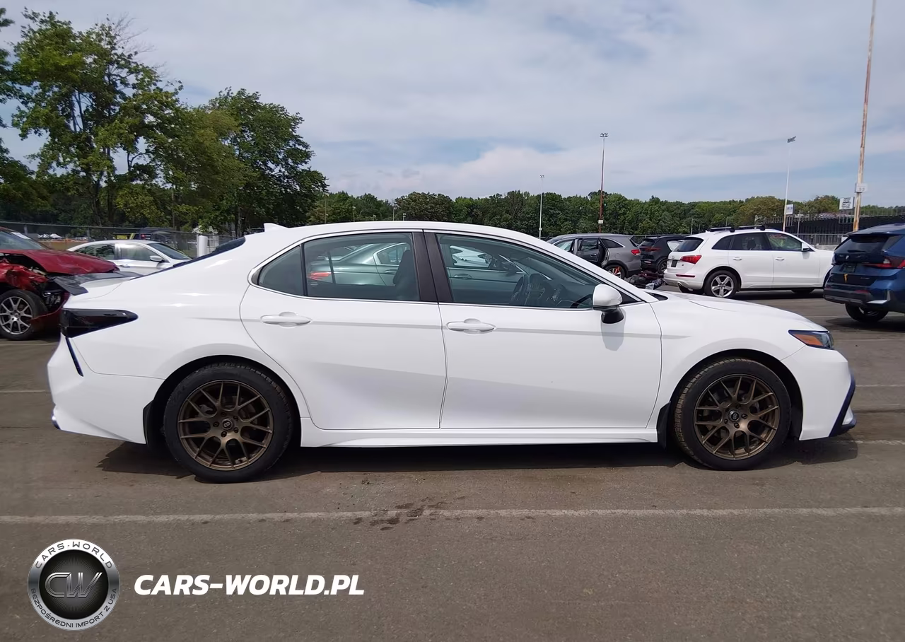 2021 Toyota Camry Se VIN:4T1G11AK0MU410969 - 13